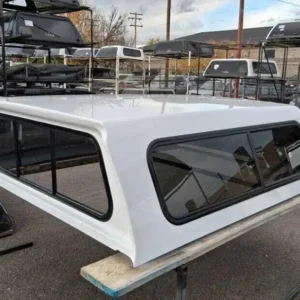 Leer 100S Topper – Chevrolet Silverado 2500 - Image 4