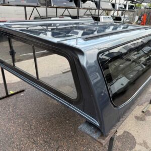 Leer 100XQ Topper – GMC Sierra 1500 - Image 4
