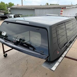 Leer 100R Topper – GMC Sierra 1500 - Image 5