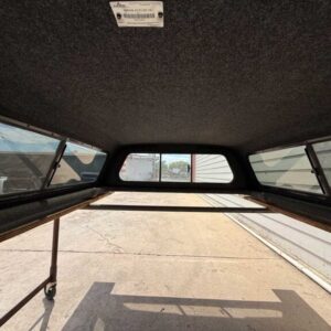 Leer 100XR Topper – Toyota Tacoma - Image 2