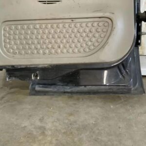 1999–2016 Extended Cab Rear Doors (Pair) for Ford Super Duty – Used OEM - Image 8