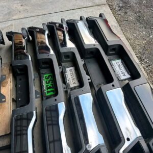 2023–2025 Ford Super Duty OEM Front & Rear Take-Off Bumper Assemblies – F-250, F-350 & F-450 - Image 10